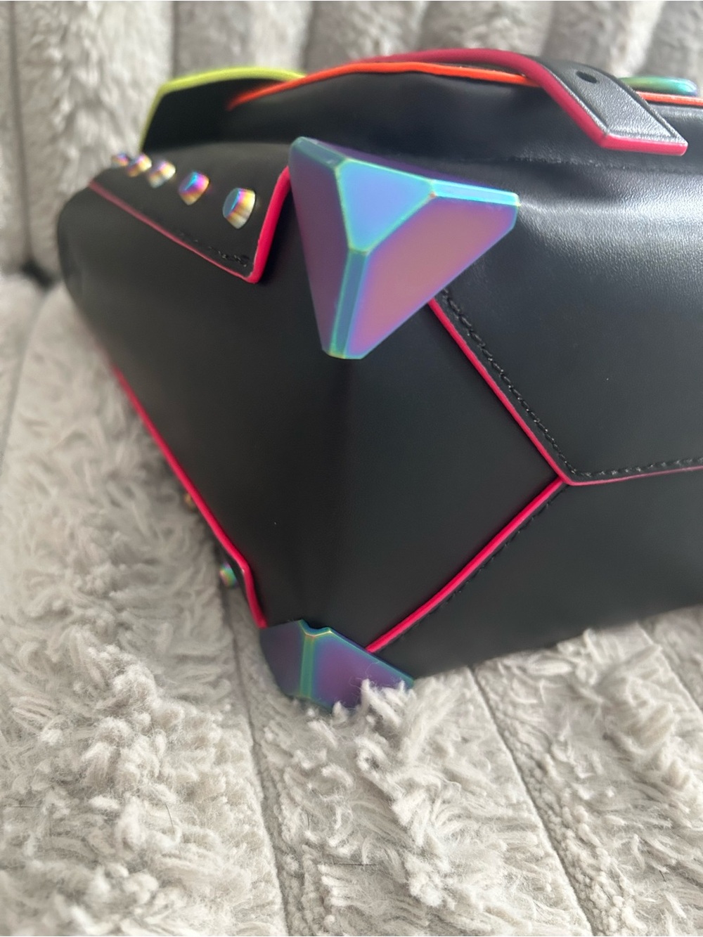 Michael Kors Manhattan Leather Satchel with Neon piping - Picture 5 of 9